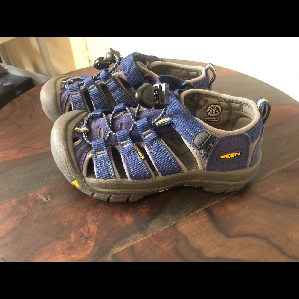 Keen Toddler Water Shoes Size 12
